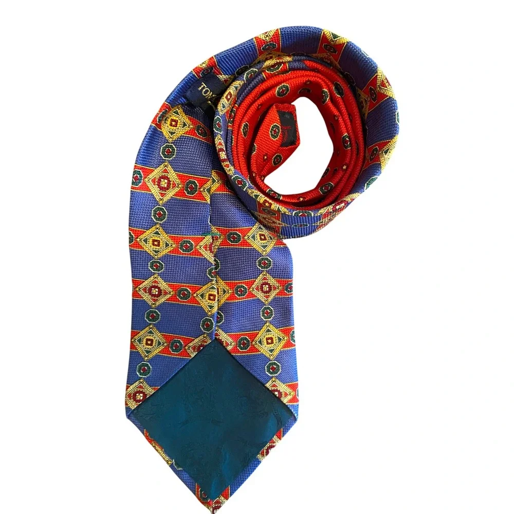 Tommy Hilfiger Mens Silk Tie Blue Red Geometric Medallion Diamond Made in‎ USA